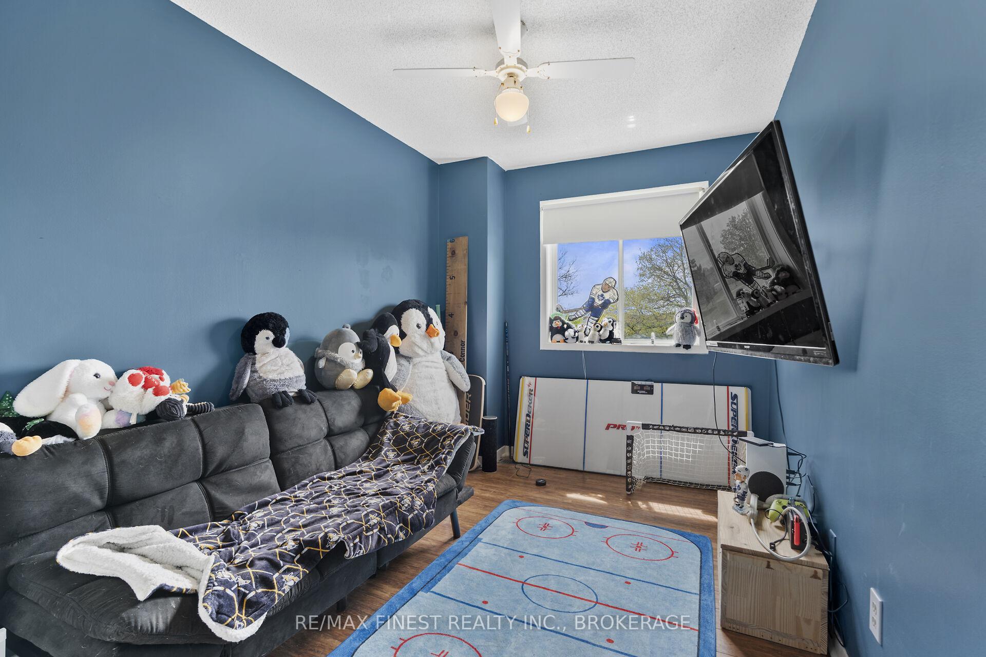 Photo 13 of 103 Davey Crescent, Loyalist, Amherstview — HOMEH