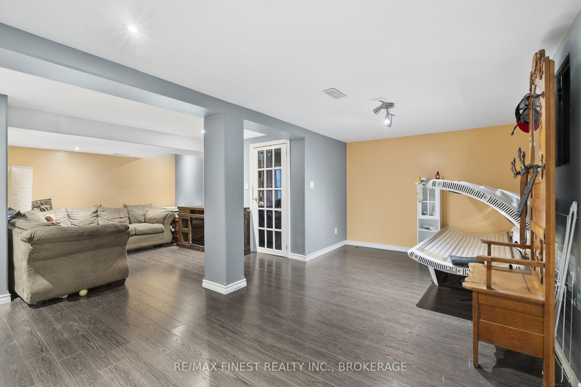 Photo 18 of 103 Davey Crescent, Loyalist, Amherstview — HOMEH