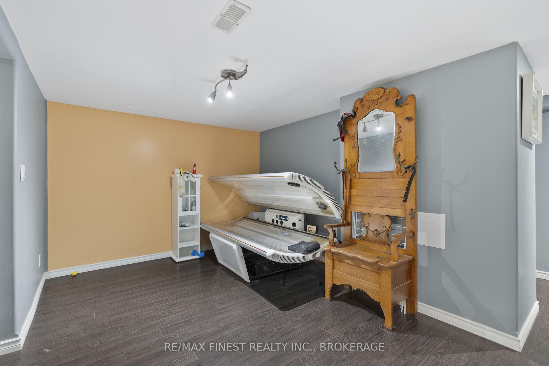 Photo 20 of 103 Davey Crescent, Loyalist, Amherstview — HOMEH