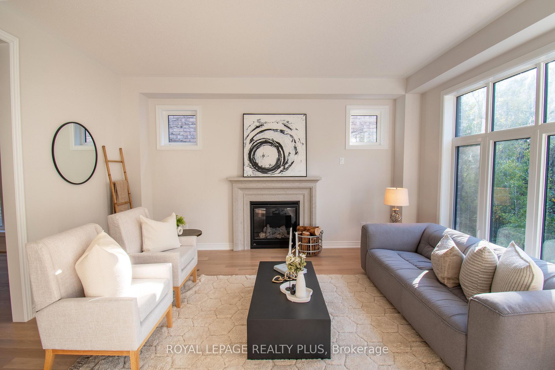 Photo 8 of 1454 Davis Loop Circle, Innisfil, Lefroy — HOMEH