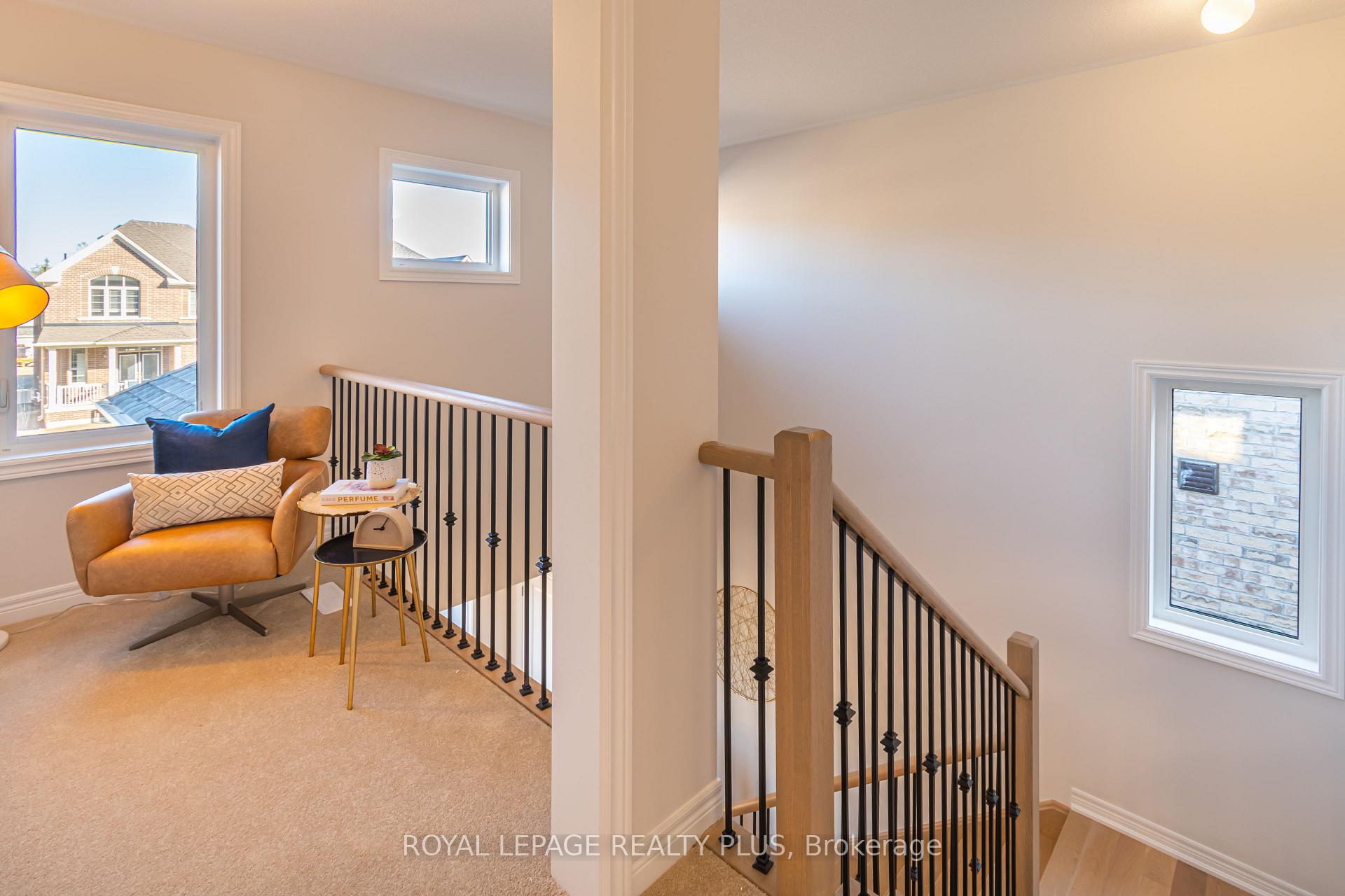 Photo 19 of 1454 Davis Loop Circle, Innisfil, Lefroy — HOMEH