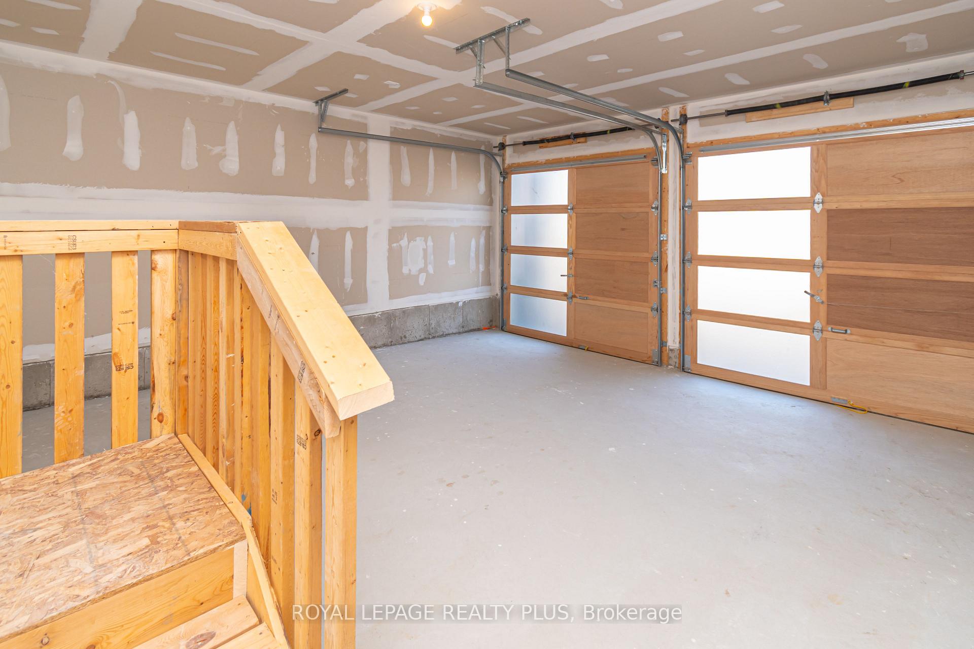 Photo 38 of 1454 Davis Loop Circle, Innisfil, Lefroy — HOMEH
