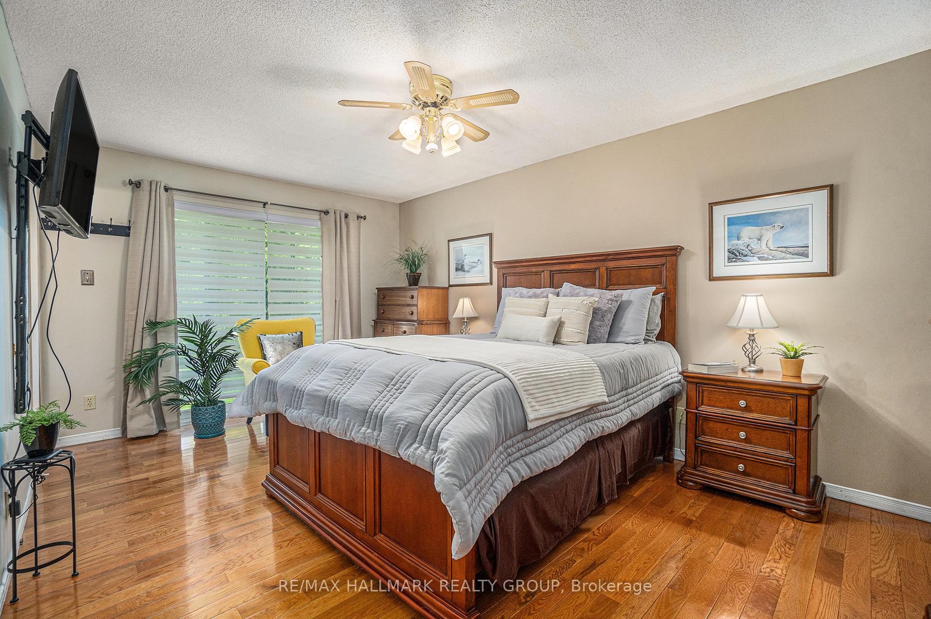 Photo 9 of 2199 Wallingford Way, Ottawa, North Gower — HOMEH