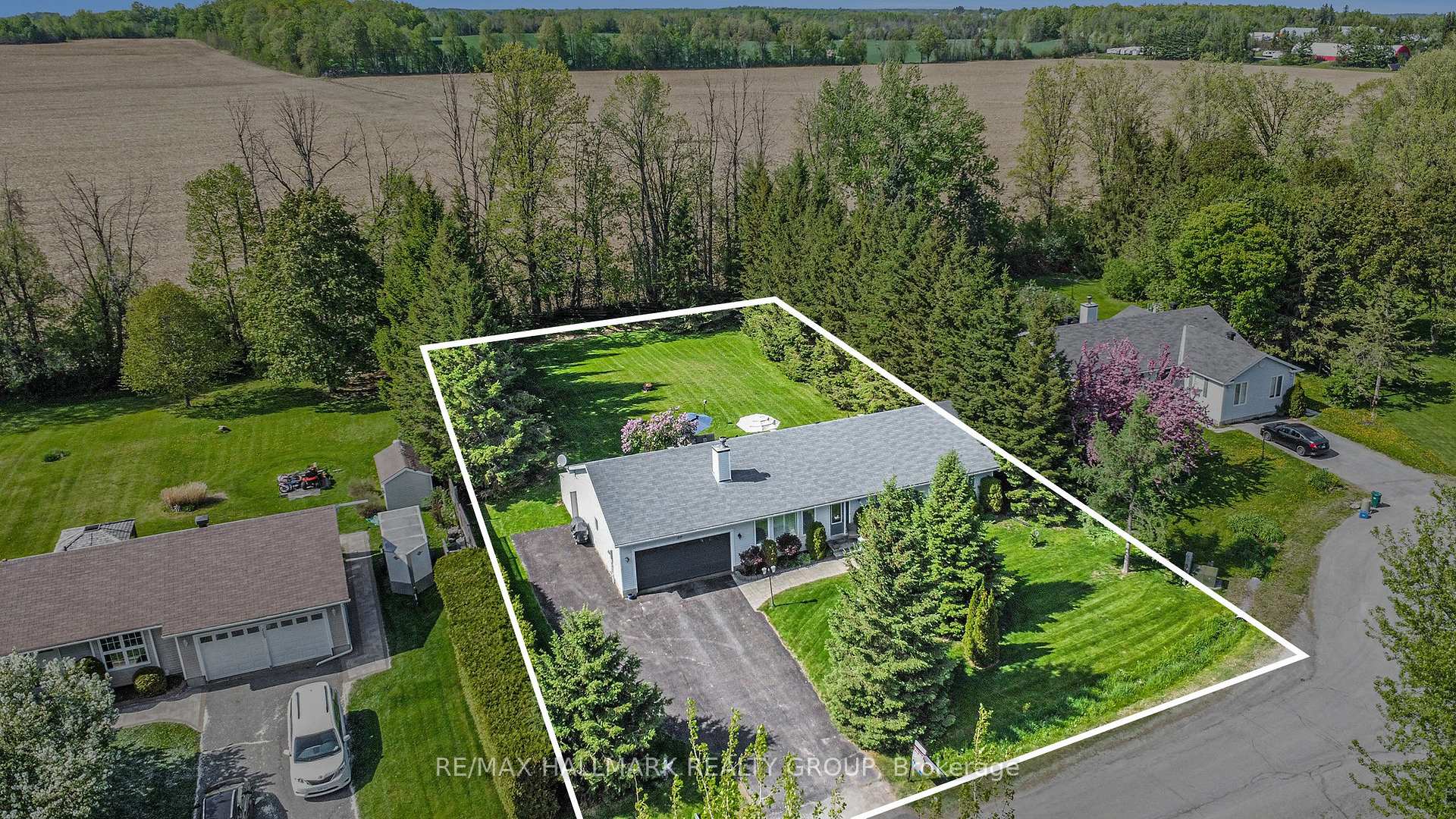 Photo 18 of 2199 Wallingford Way, Ottawa, North Gower — HOMEH