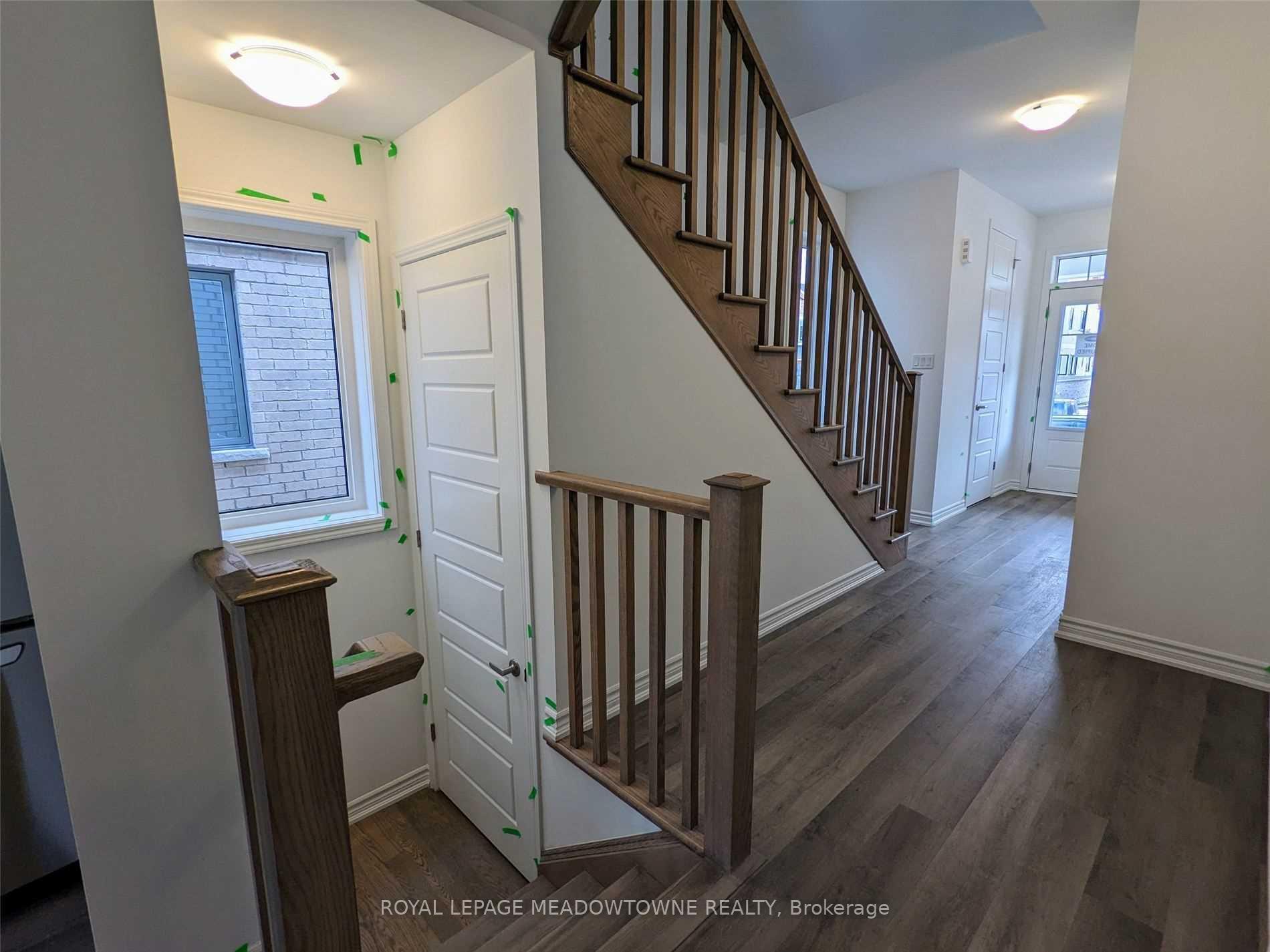 Photo 12 of 11 Saxony Street, Kitchener — HOMEH