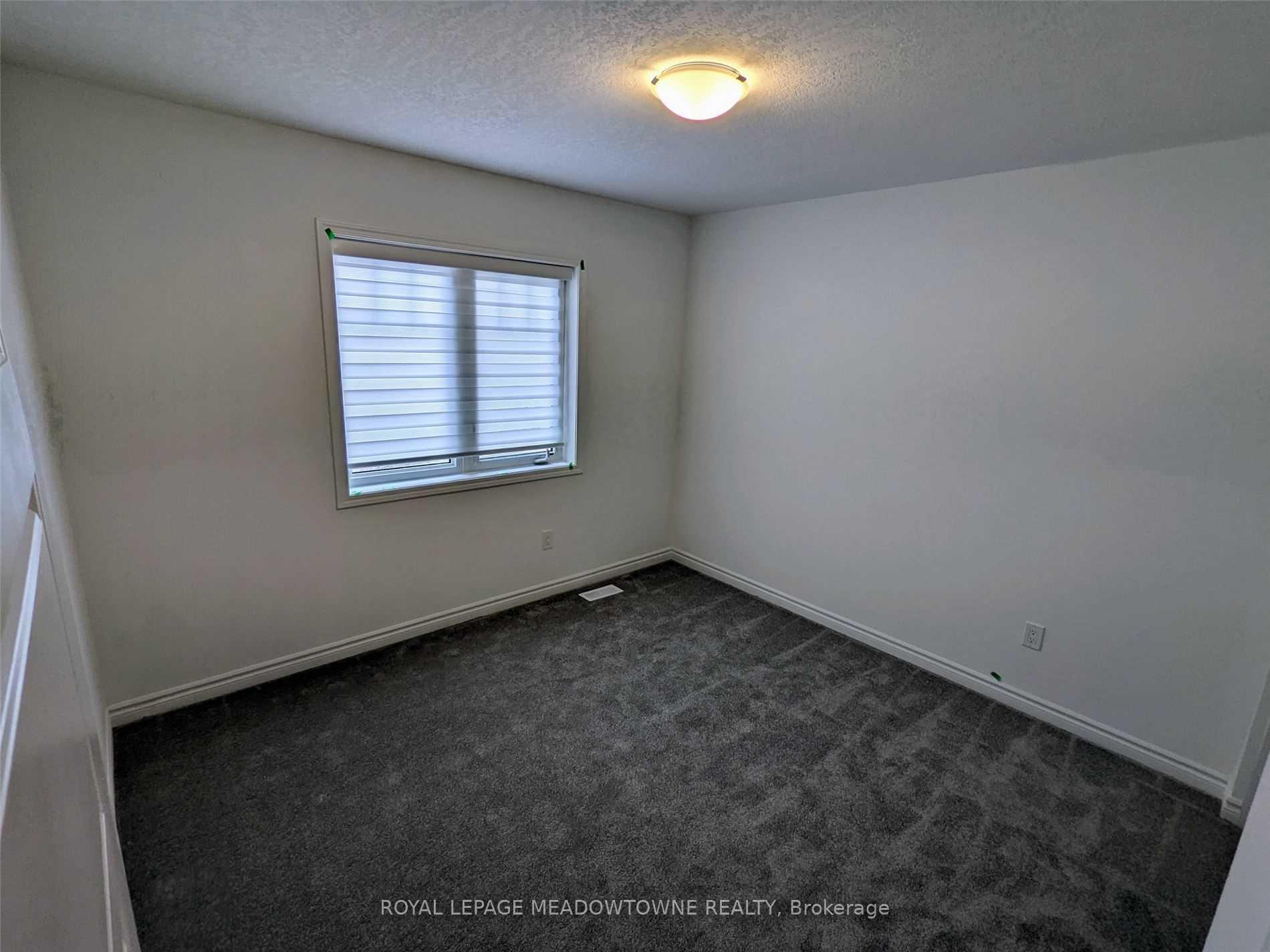 Photo 16 of 11 Saxony Street, Kitchener — HOMEH