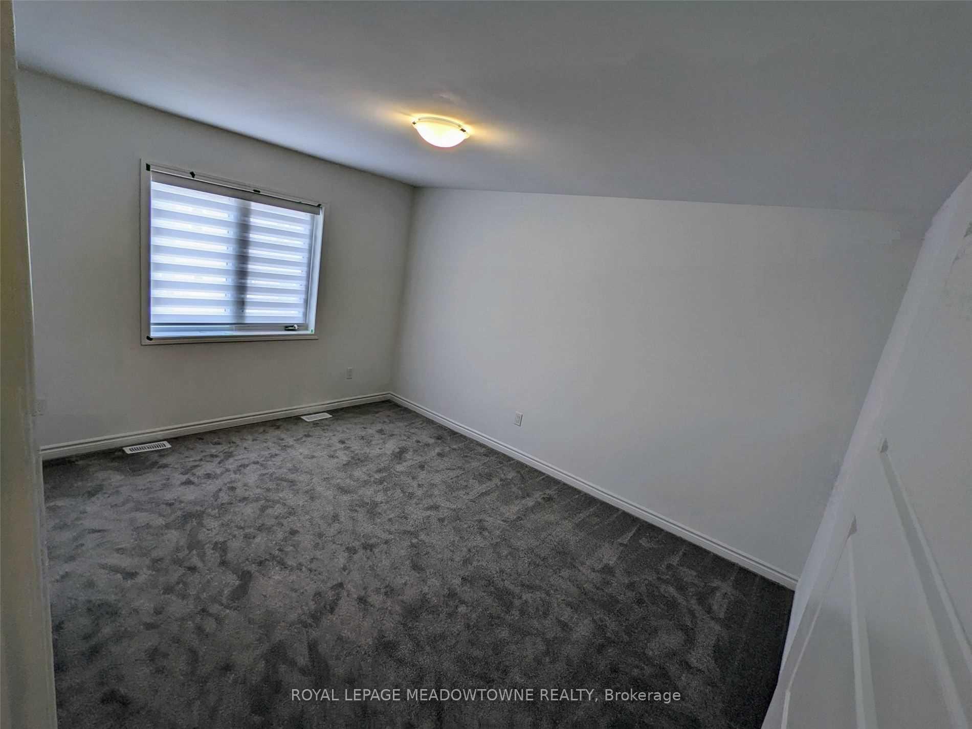 Photo 20 of 11 Saxony Street, Kitchener — HOMEH