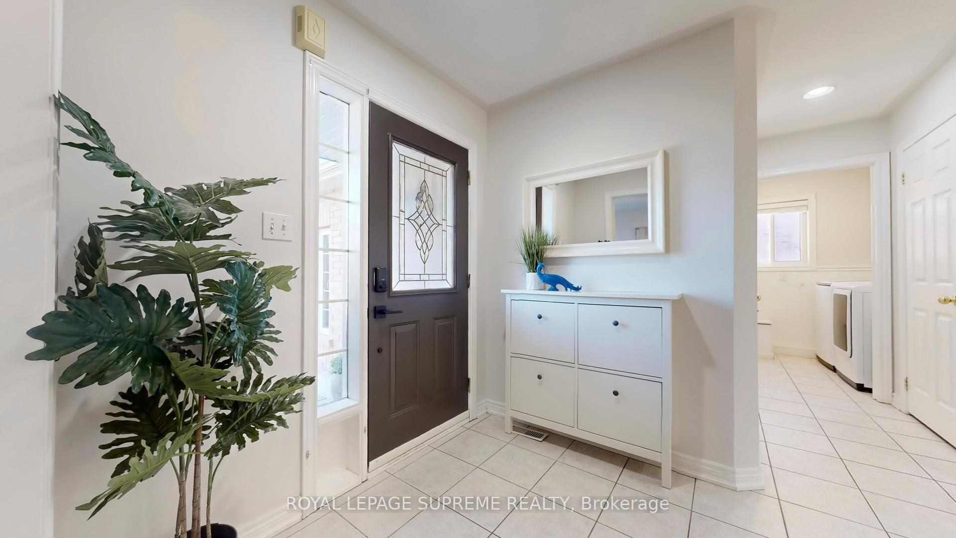 Photo 4 of 2249 Jack Crescent, Innisfil, Alcona — HOMEH