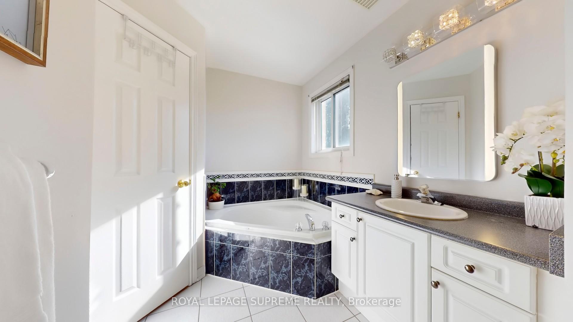 Photo 21 of 2249 Jack Crescent, Innisfil, Alcona — HOMEH