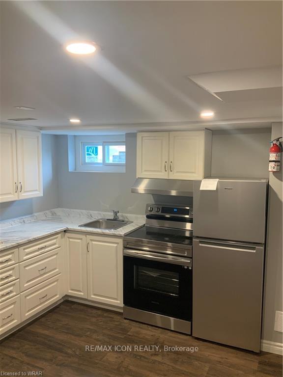 Photo 6 of 780 Rockway Drive, Kitchener — HOMEH