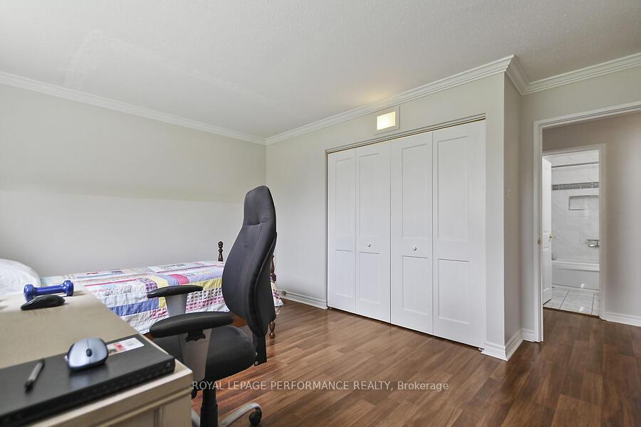 Photo 26 of 141 Abbotsford Road, Ottawa, Kanata - Glencairn/Hazeldean — HOMEH