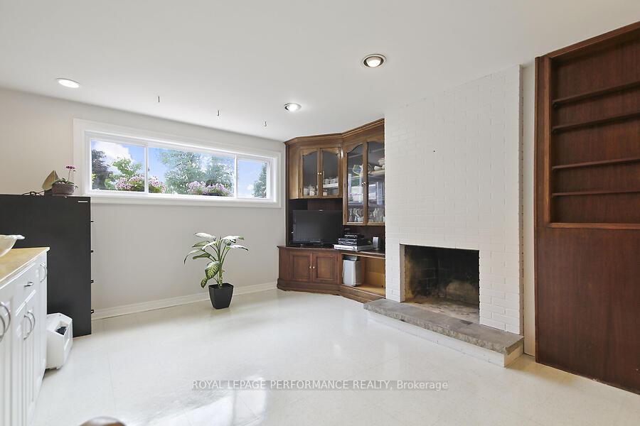 Photo 29 of 141 Abbotsford Road, Ottawa, Kanata - Glencairn/Hazeldean — HOMEH