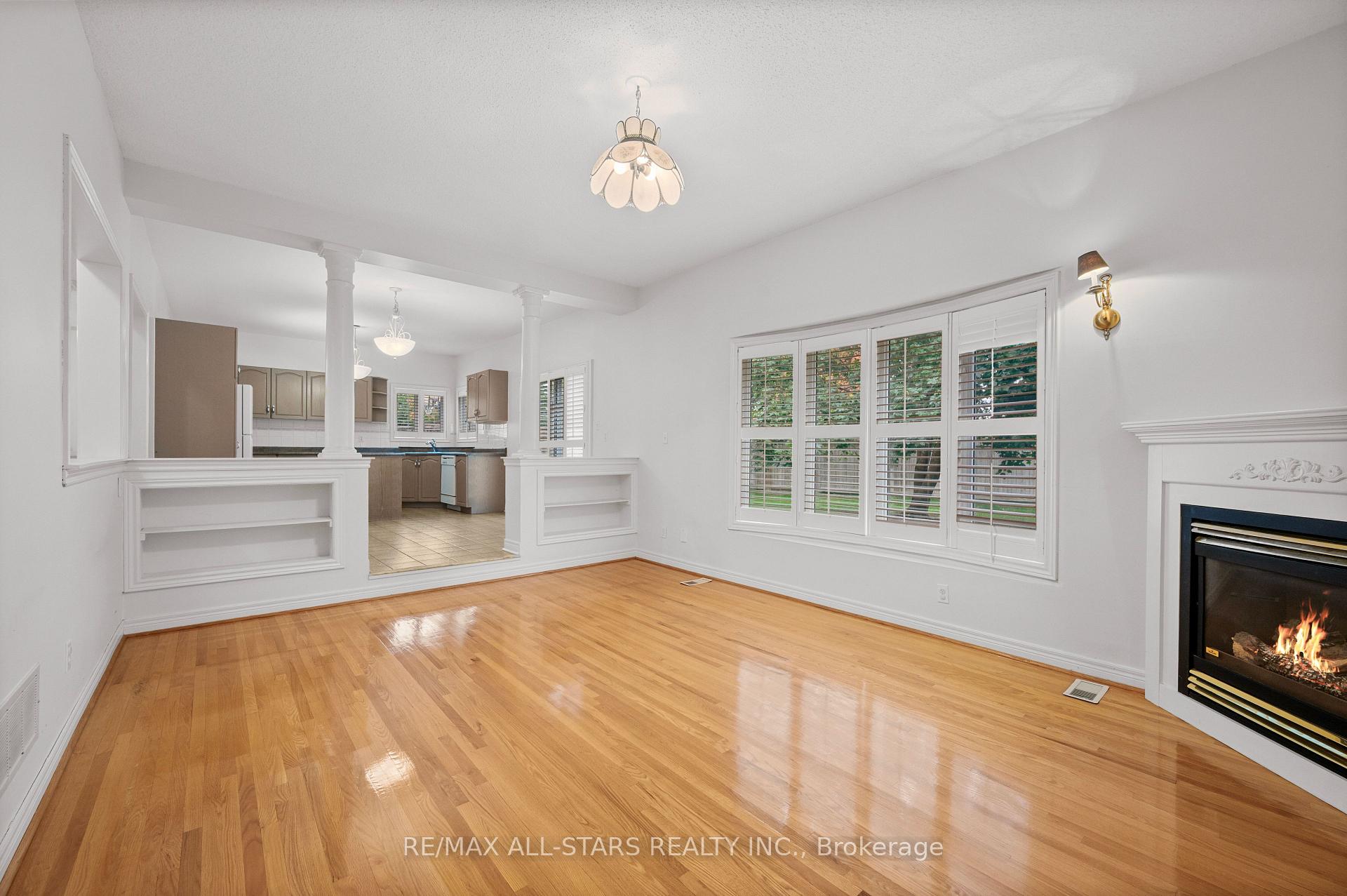 Photo 20 of 9 Wood Thrush Avenue, Markham, Legacy — HOMEH