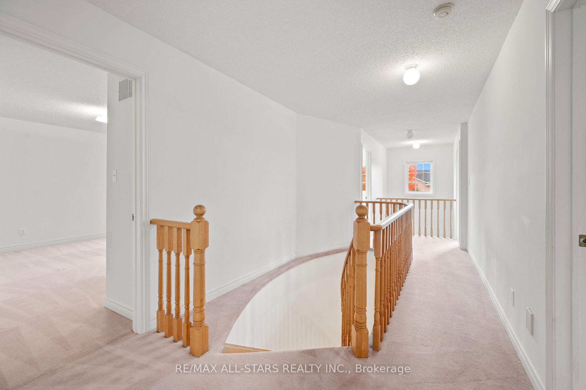Photo 24 of 9 Wood Thrush Avenue, Markham, Legacy — HOMEH