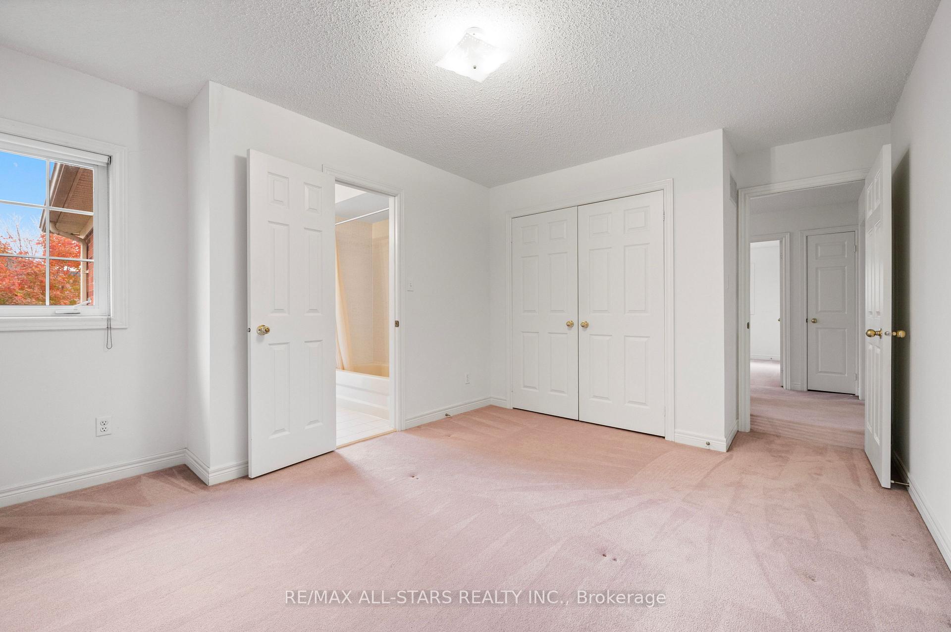 Photo 36 of 9 Wood Thrush Avenue, Markham, Legacy — HOMEH