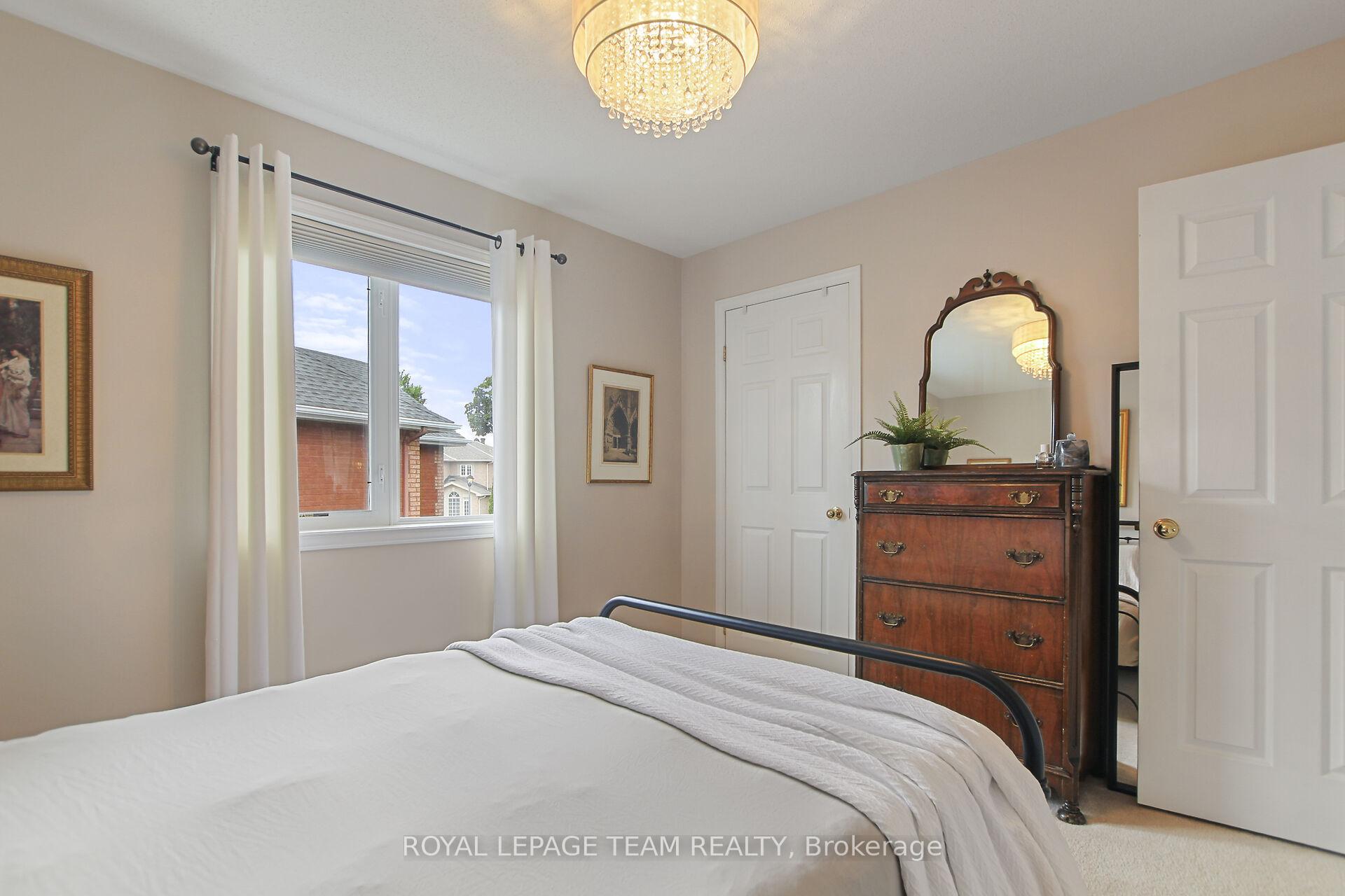 Photo 31 of 19 Maricona Way, Ottawa, Kanata - Kanata Lakes/Heritage Hills — HOMEH
