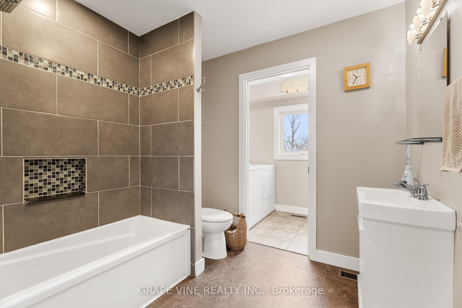 Photo 20 of 1507 Century Road E, Ottawa, Manotick South to Roger Stevens — HOMEH