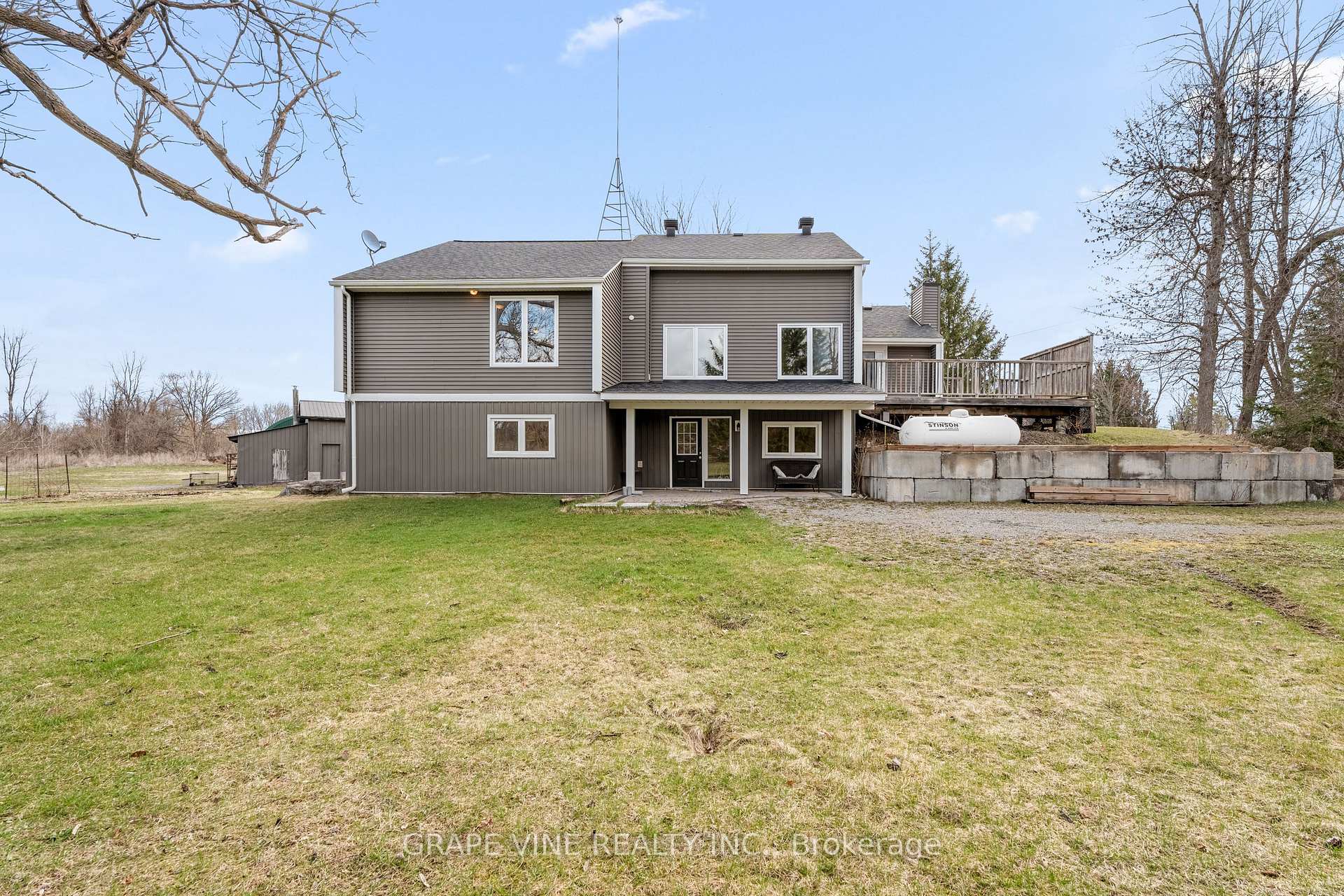 Photo 28 of 1507 Century Road E, Ottawa, Manotick South to Roger Stevens — HOMEH