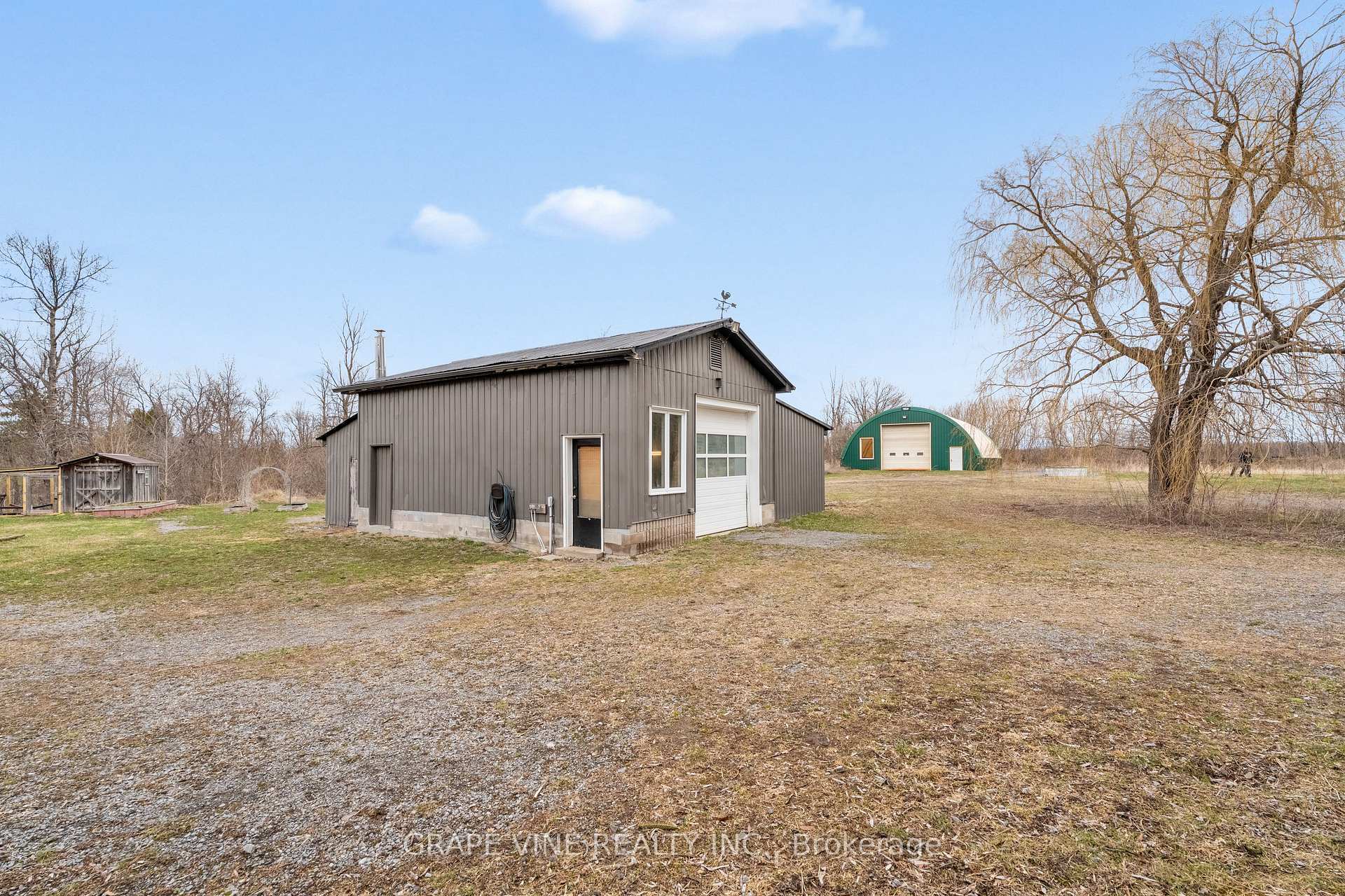 Photo 30 of 1507 Century Road E, Ottawa, Manotick South to Roger Stevens — HOMEH