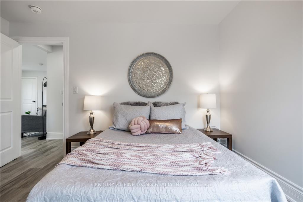 Photo 11 of Unit Whole House, 619 Upper Paradise Road, Hamilton, Gilbert — HOMEH