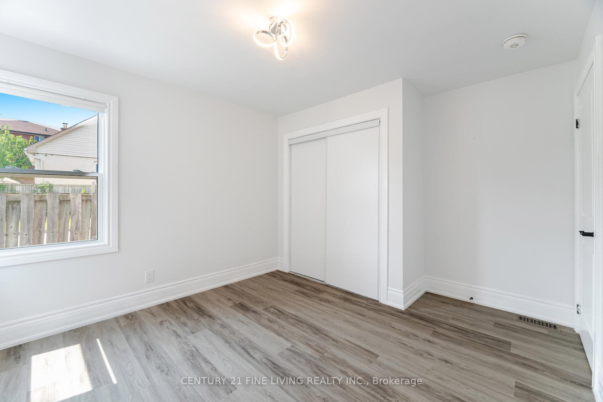 Photo 15 of Unit Whole House, 619 Upper Paradise Road, Hamilton, Gilbert — HOMEH