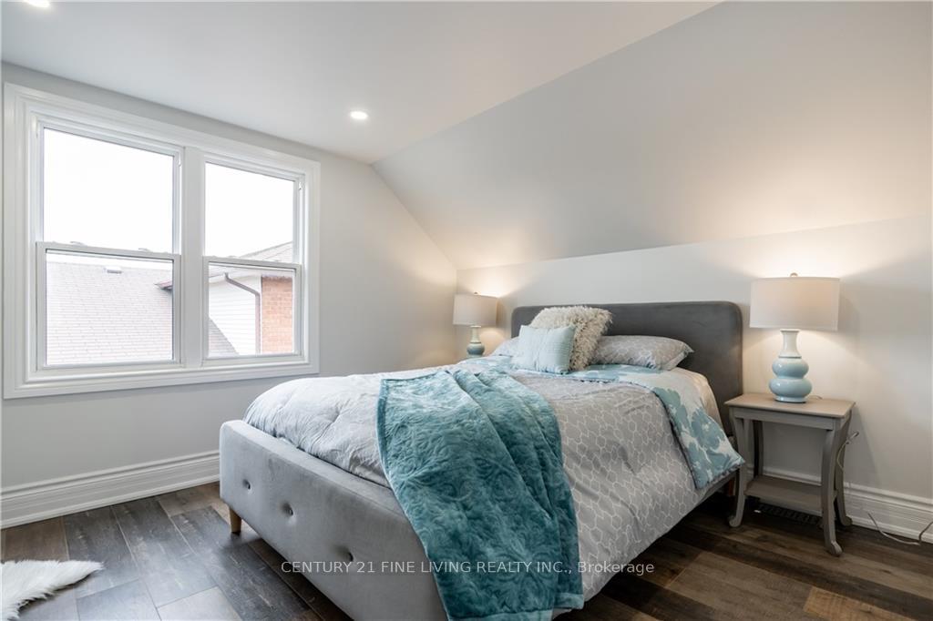 Photo 19 of Unit Whole House, 619 Upper Paradise Road, Hamilton, Gilbert — HOMEH