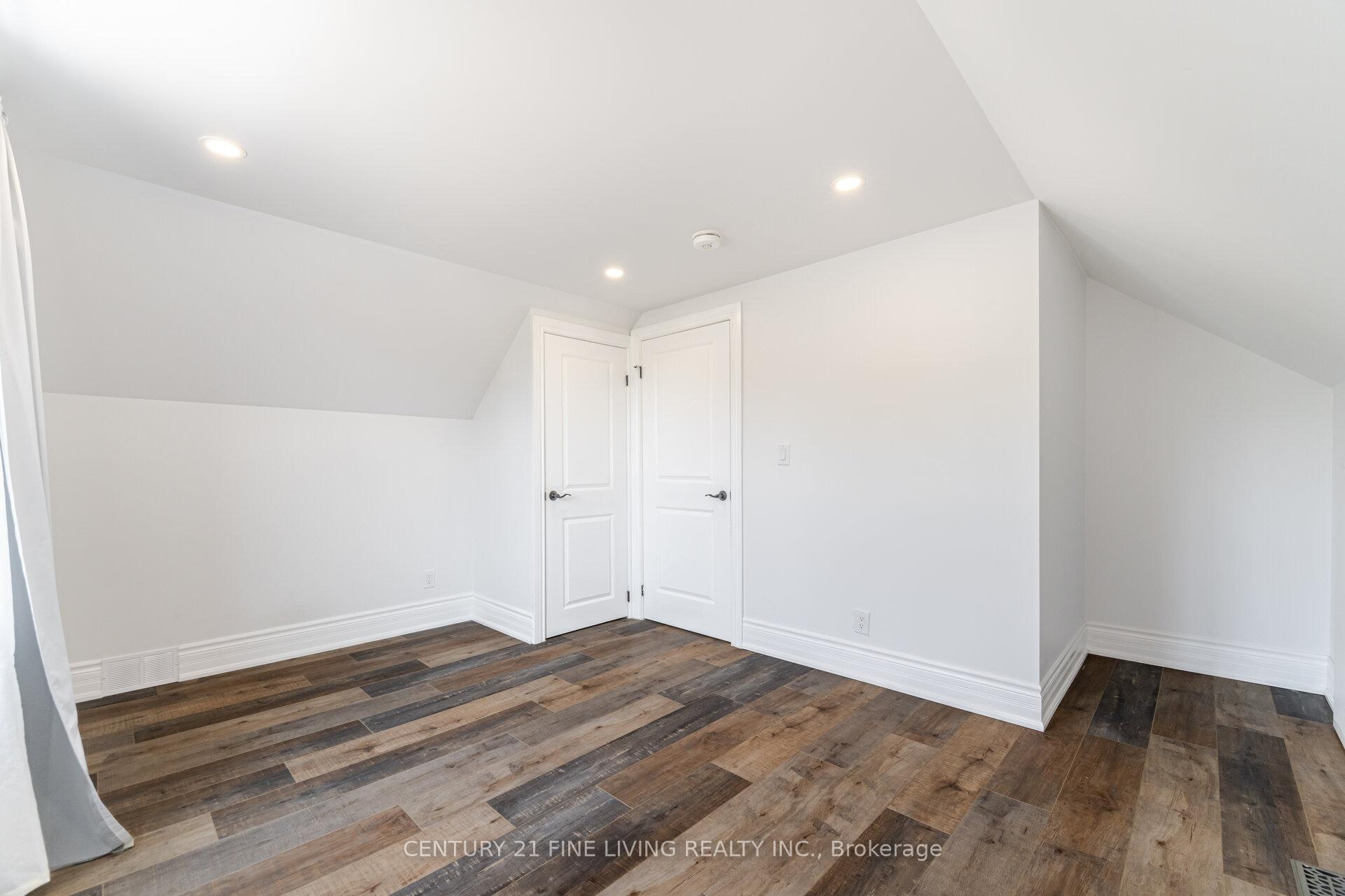 Photo 26 of Unit Whole House, 619 Upper Paradise Road, Hamilton, Gilbert — HOMEH