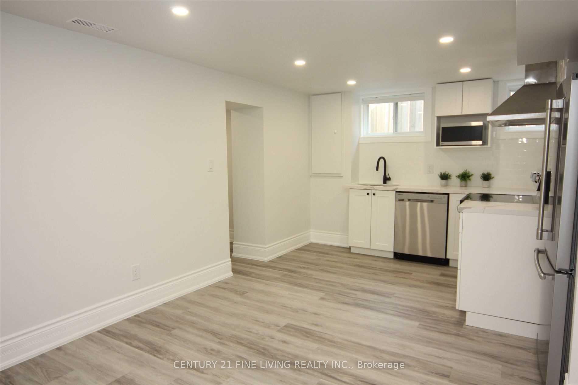 Photo 34 of Unit Whole House, 619 Upper Paradise Road, Hamilton, Gilbert — HOMEH