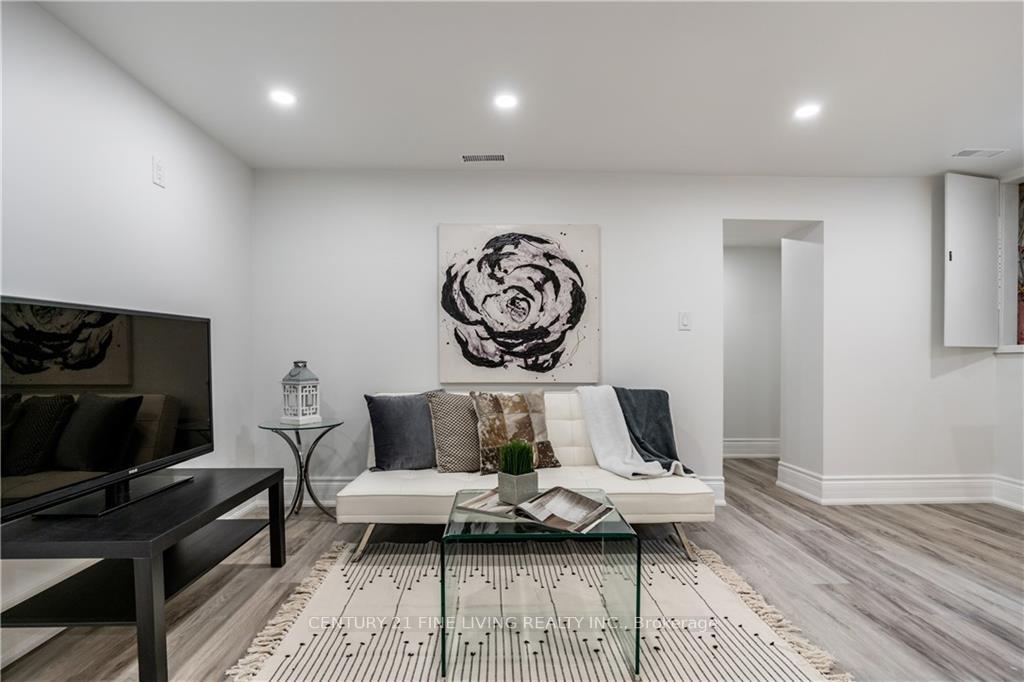 Photo 35 of Unit Whole House, 619 Upper Paradise Road, Hamilton, Gilbert — HOMEH