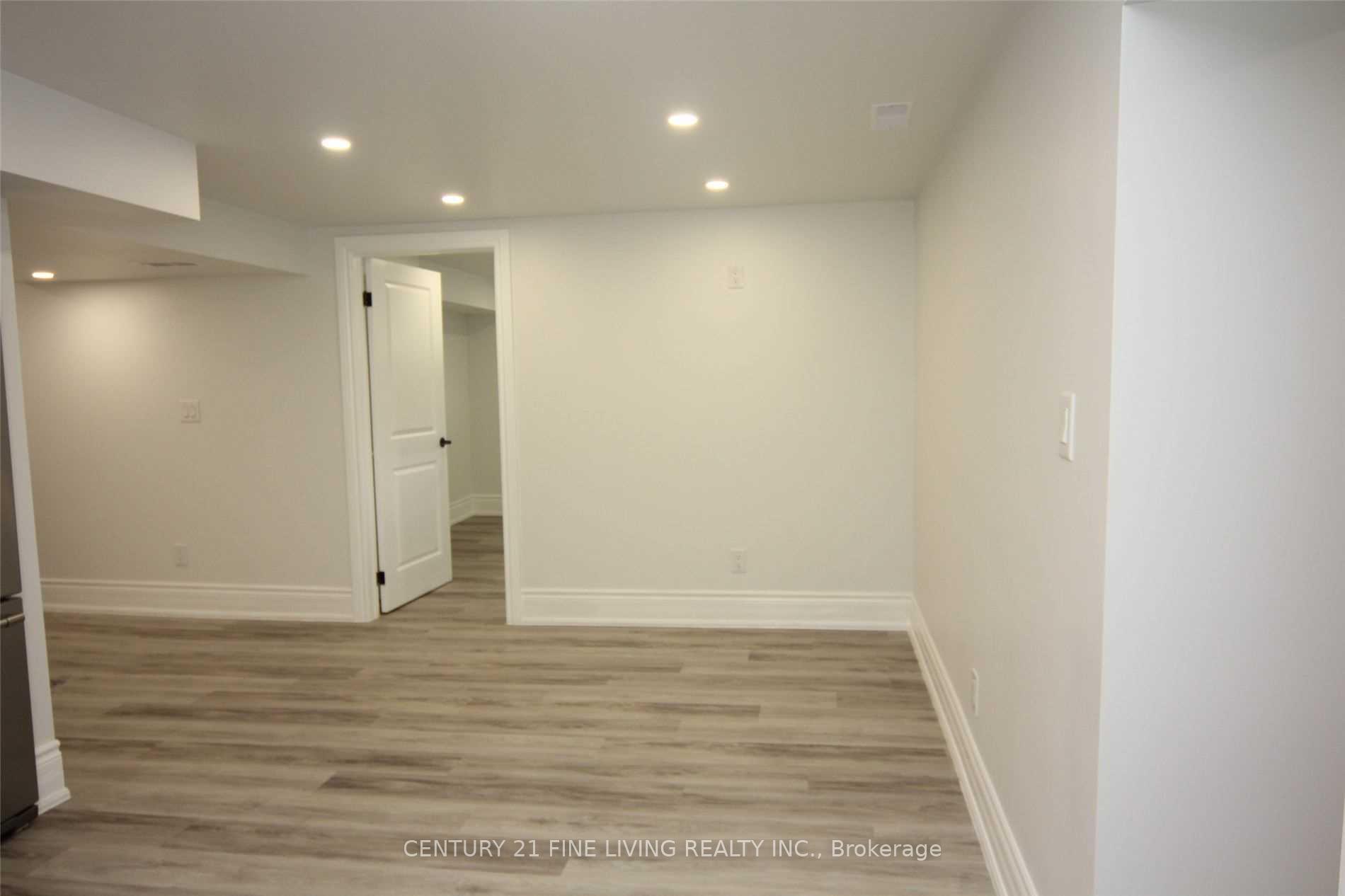Photo 38 of Unit Whole House, 619 Upper Paradise Road, Hamilton, Gilbert — HOMEH