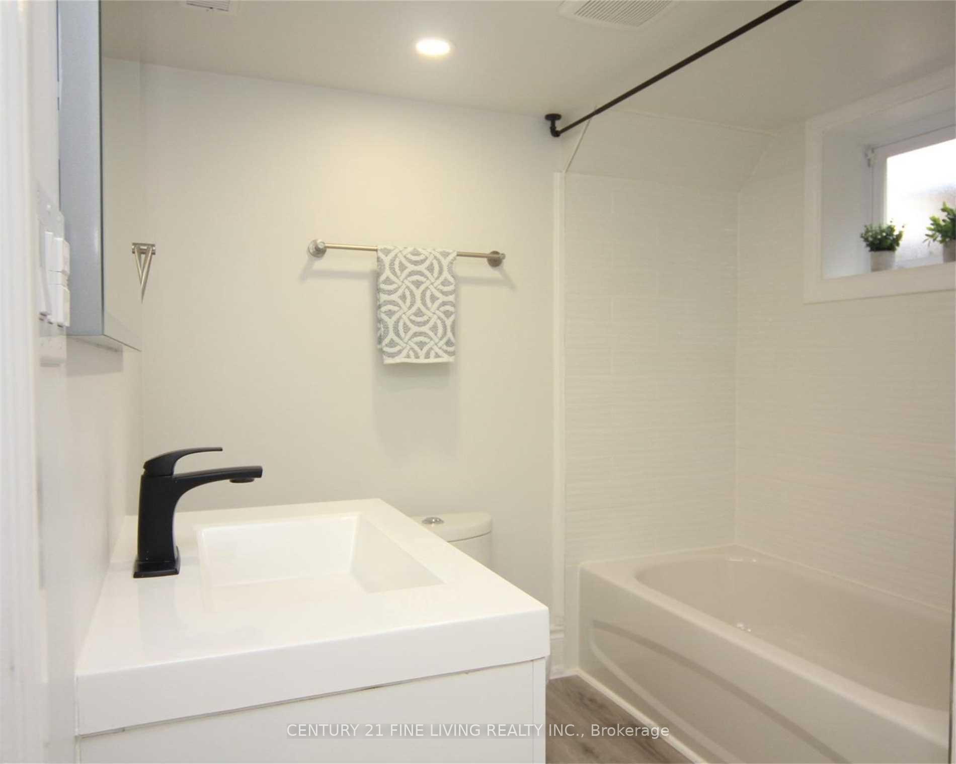 Photo 43 of Unit Whole House, 619 Upper Paradise Road, Hamilton, Gilbert — HOMEH