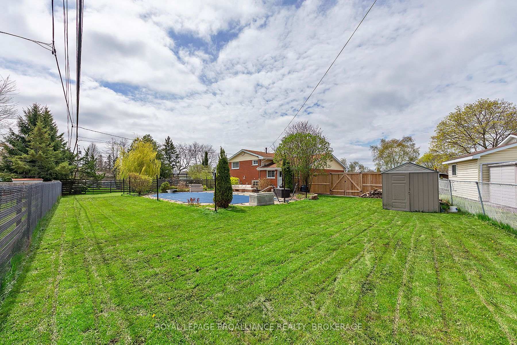 Photo 8 of 7 Bakers Lane, Loyalist, Amherstview — HOMEH