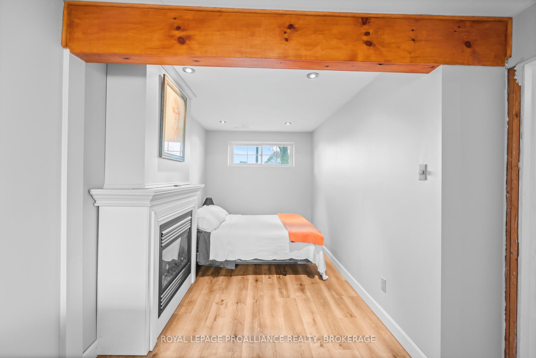 Photo 42 of 7 Bakers Lane, Loyalist, Amherstview — HOMEH