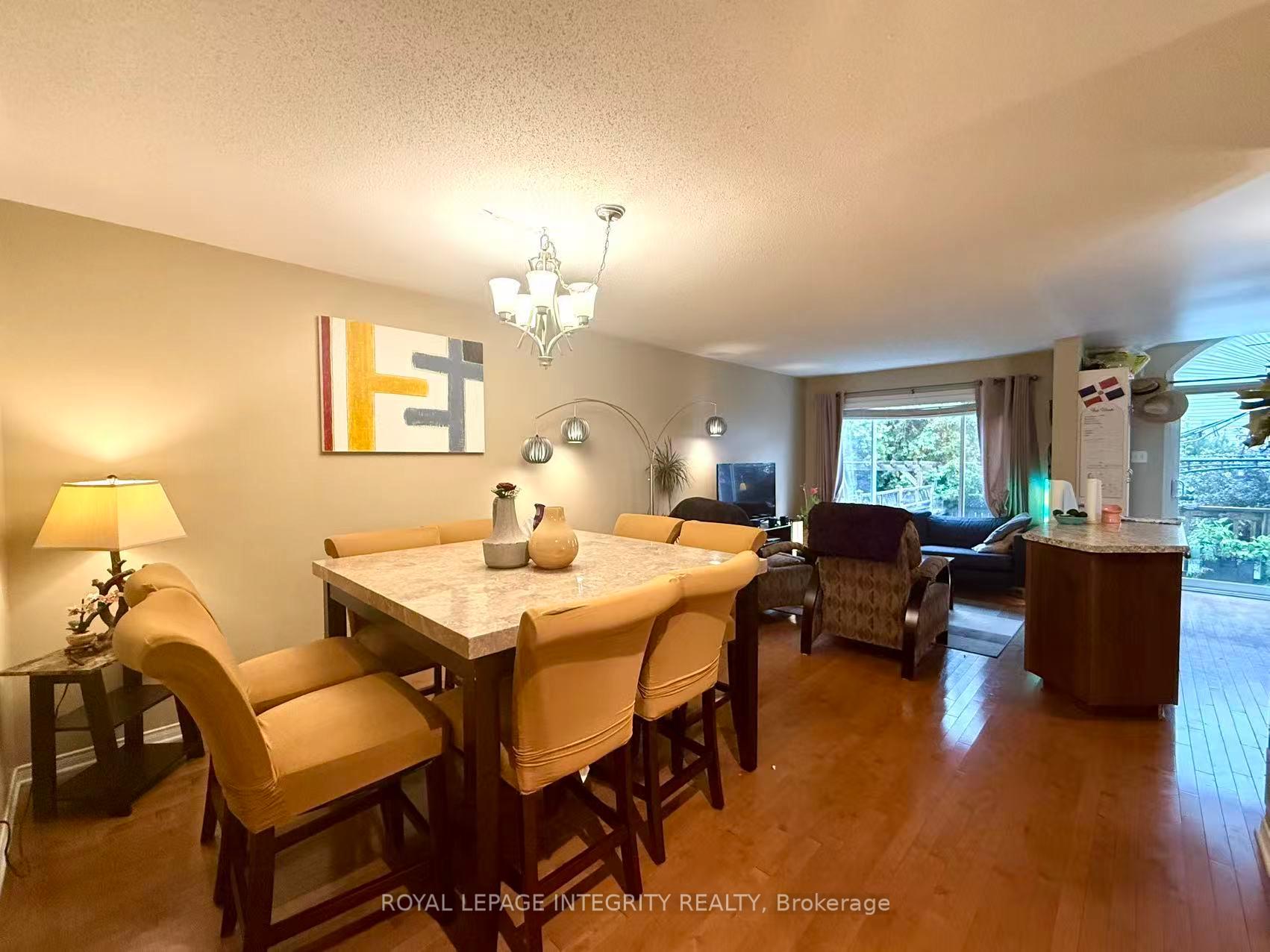 Photo 7 of 3 Ipswich Terrace, Ottawa, Kanata - Morgan's Grant/South March — HOMEH