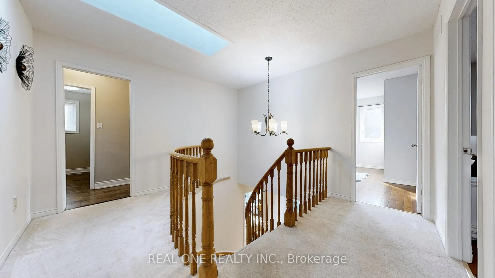 Photo 19 of 35 Aitken Circle, Markham, Unionville — HOMEH