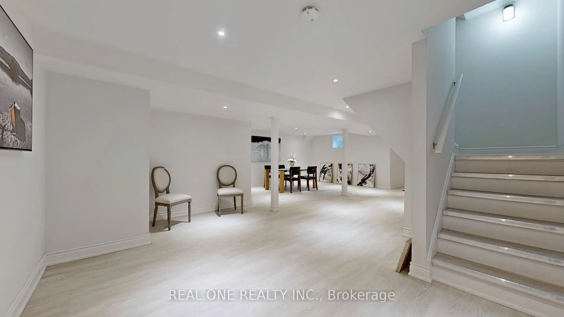Photo 25 of 35 Aitken Circle, Markham, Unionville — HOMEH