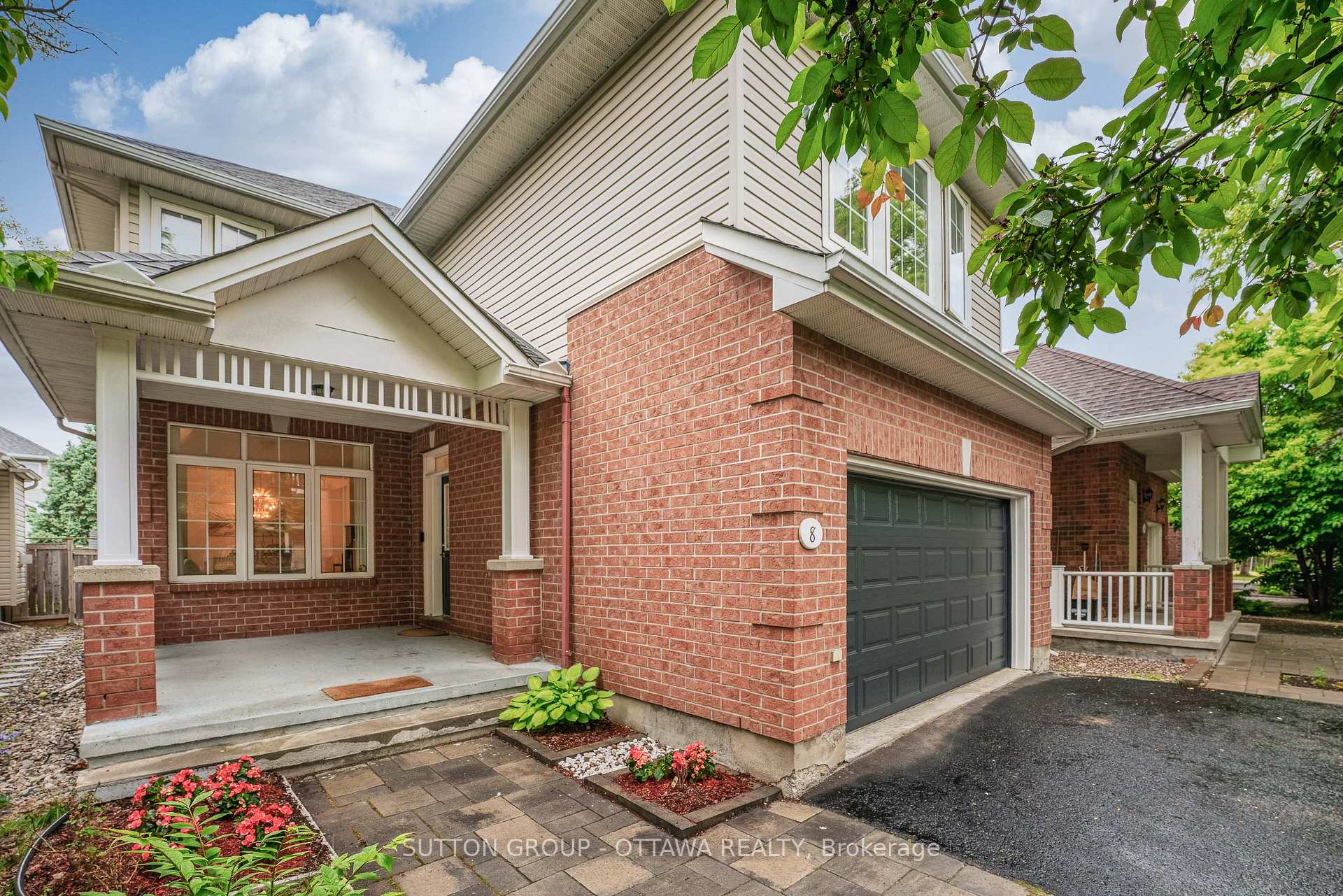 Photo 2 of 8 Dunn Street, Ottawa, Kanata - Beaverbrook — HOMEH