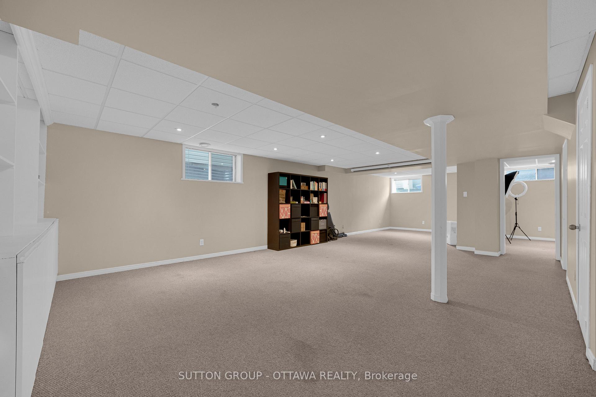 Photo 35 of 8 Dunn Street, Ottawa, Kanata - Beaverbrook — HOMEH