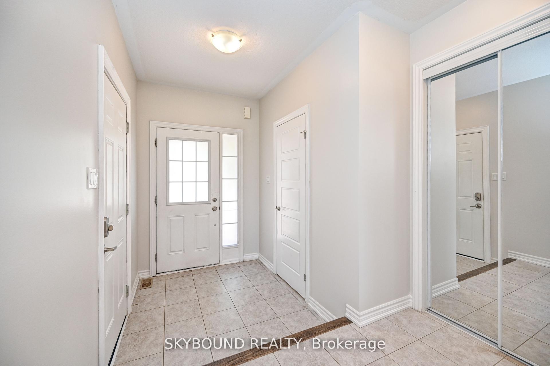 Photo 6 of 216 Waterbrook Lane, Kitchener, Doon South — HOMEH