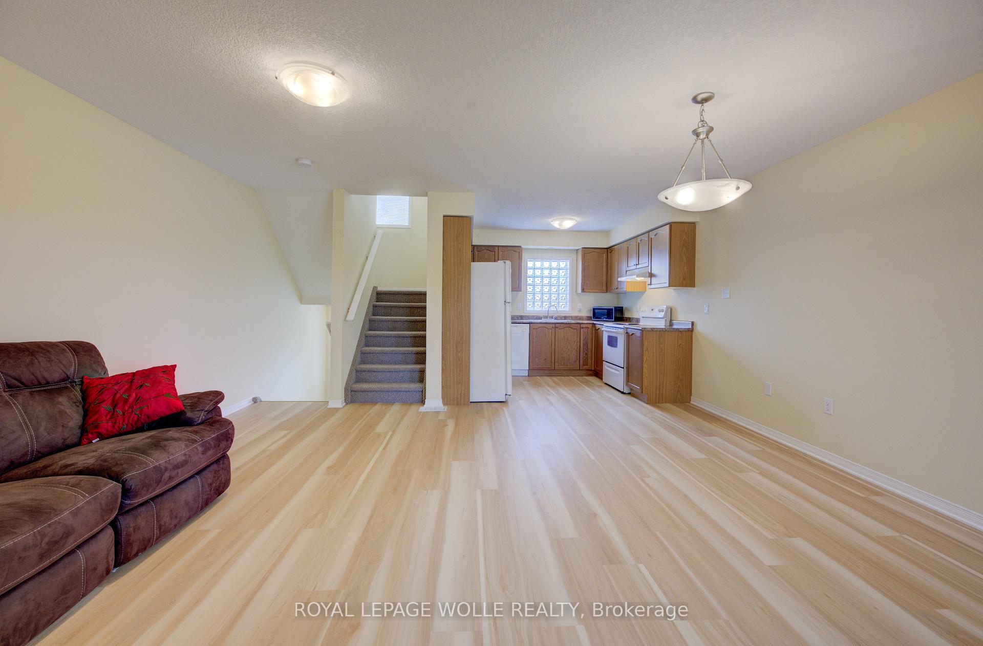 Photo 8 of 57 Brookfield Crescent, Kitchener — HOMEH