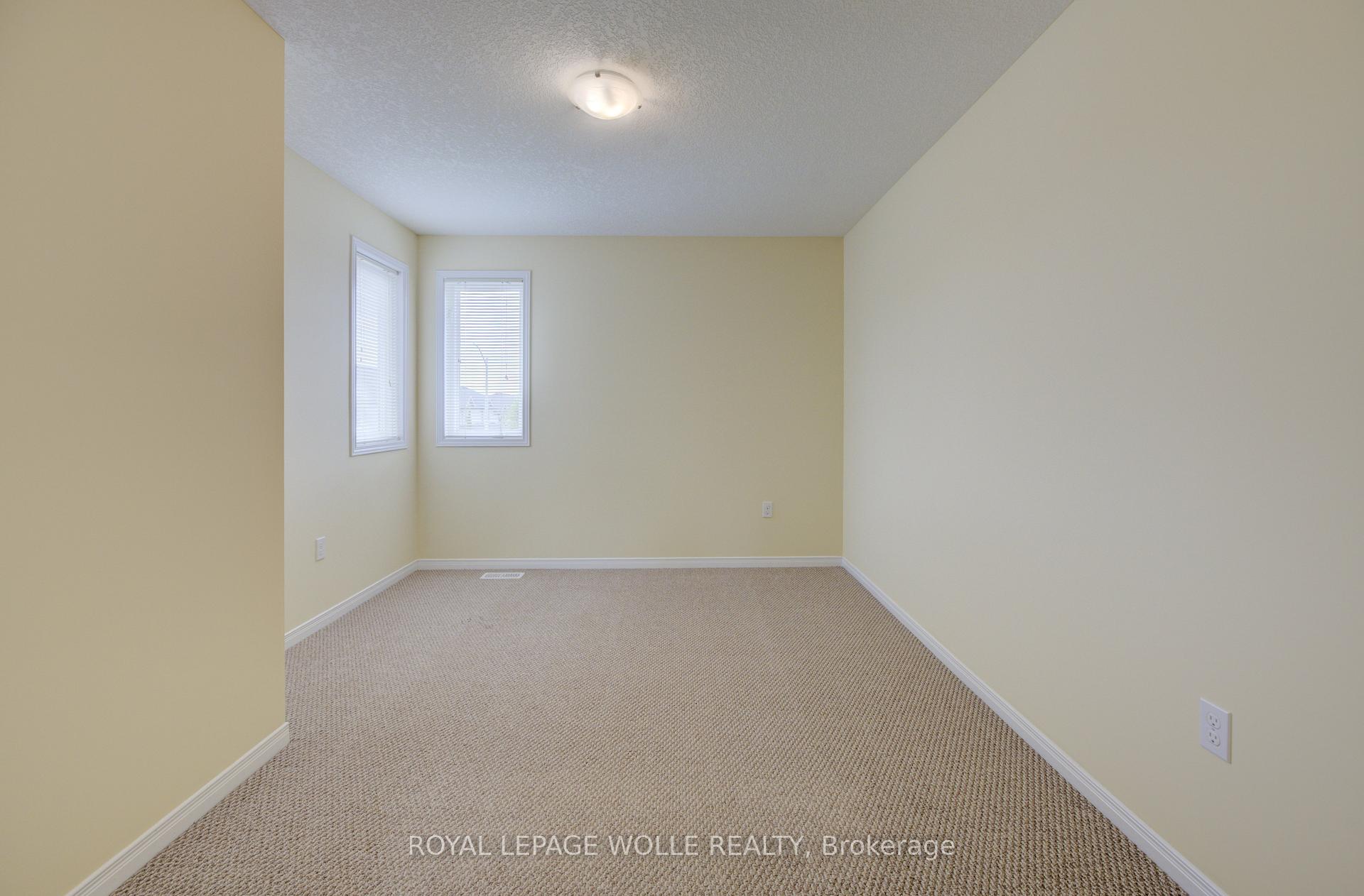 Photo 15 of 57 Brookfield Crescent, Kitchener — HOMEH