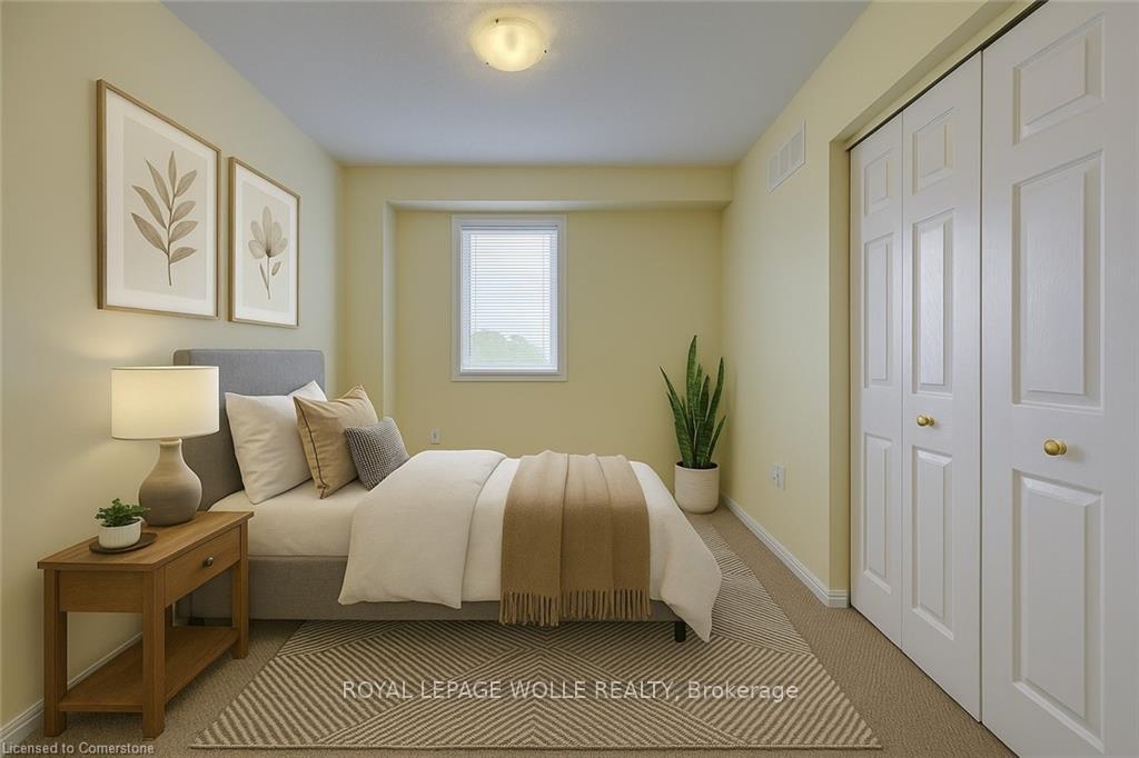 Photo 18 of 57 Brookfield Crescent, Kitchener — HOMEH