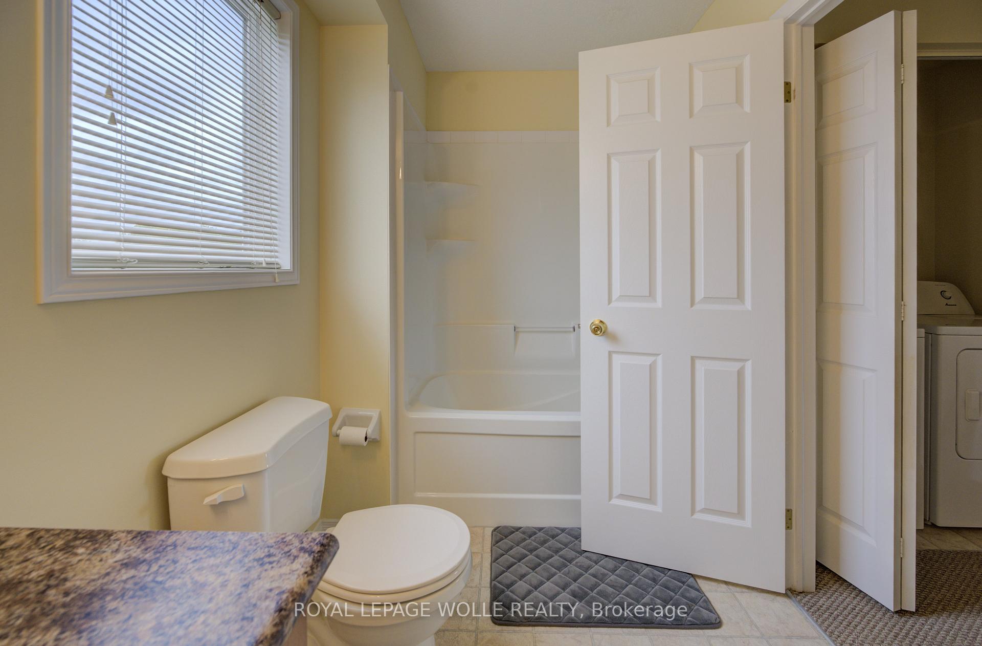 Photo 21 of 57 Brookfield Crescent, Kitchener — HOMEH