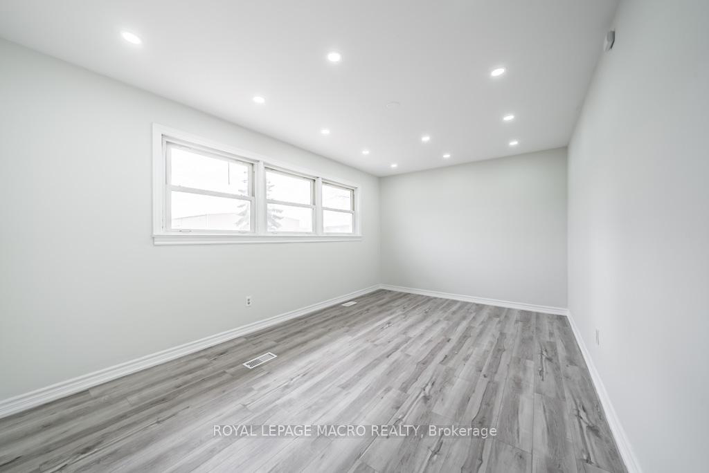 Photo 10 of 426 Mcneilly Road, Hamilton, Stoney Creek Industrial — HOMEH