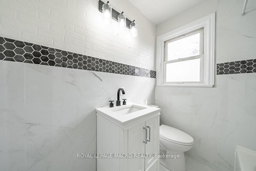 Photo 15 of 426 Mcneilly Road, Hamilton, Stoney Creek Industrial — HOMEH