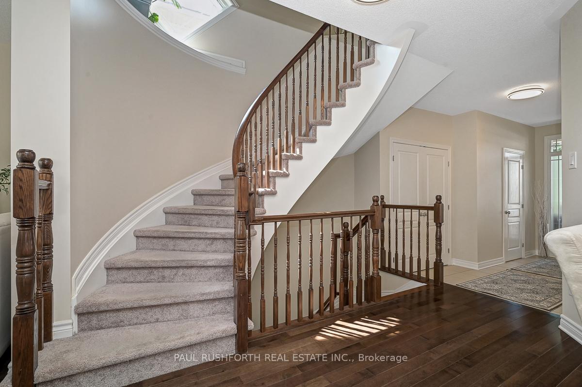 Photo 5 of 512 Barrick Hill Road, Ottawa, Kanata - Emerald Meadows/Trailwest — HOMEH