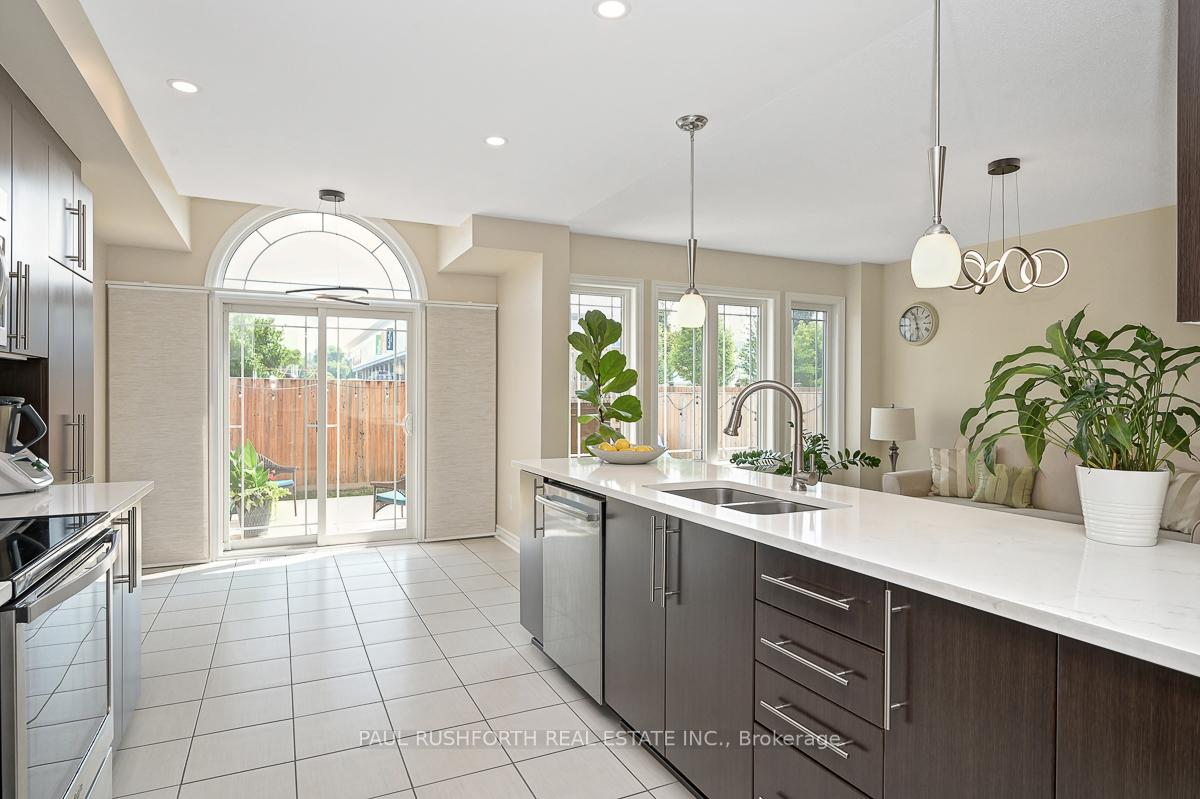 Photo 8 of 512 Barrick Hill Road, Ottawa, Kanata - Emerald Meadows/Trailwest — HOMEH