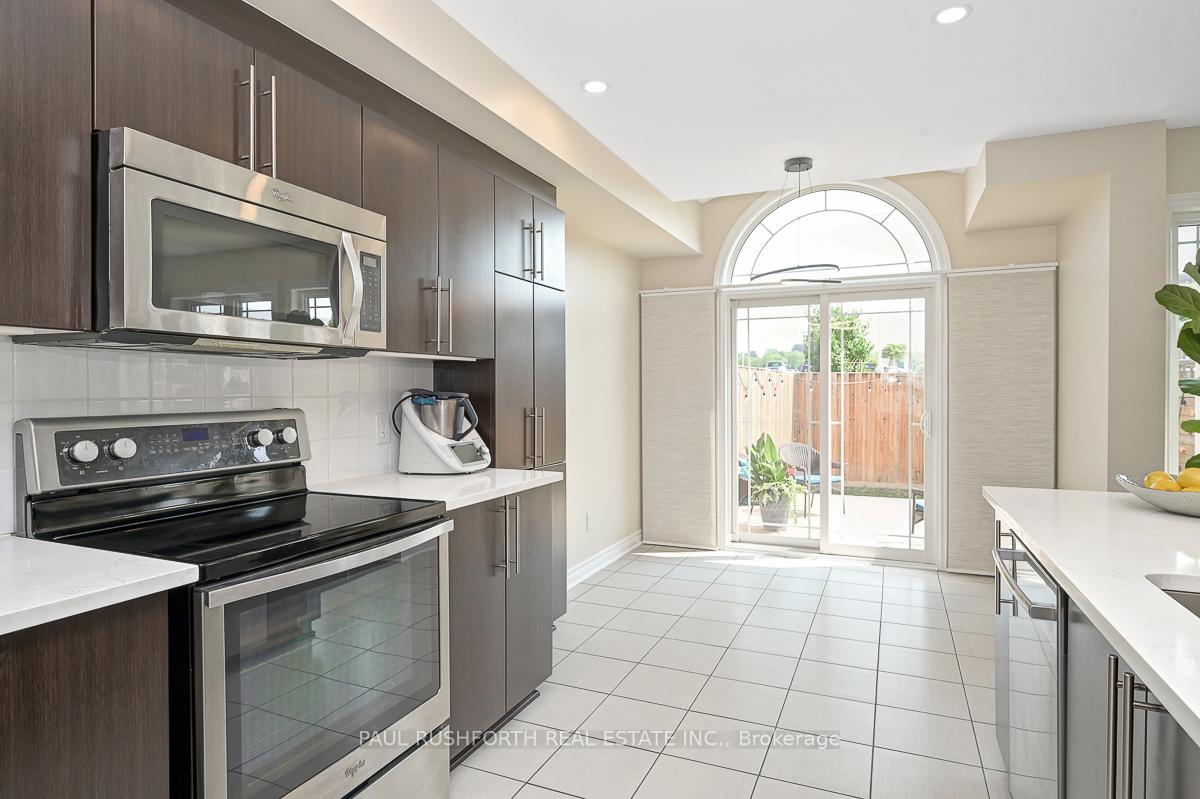 Photo 10 of 512 Barrick Hill Road, Ottawa, Kanata - Emerald Meadows/Trailwest — HOMEH