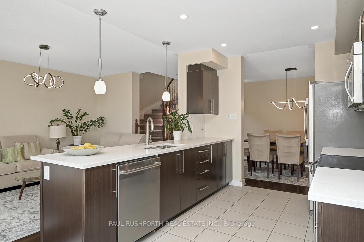 Photo 11 of 512 Barrick Hill Road, Ottawa, Kanata - Emerald Meadows/Trailwest — HOMEH