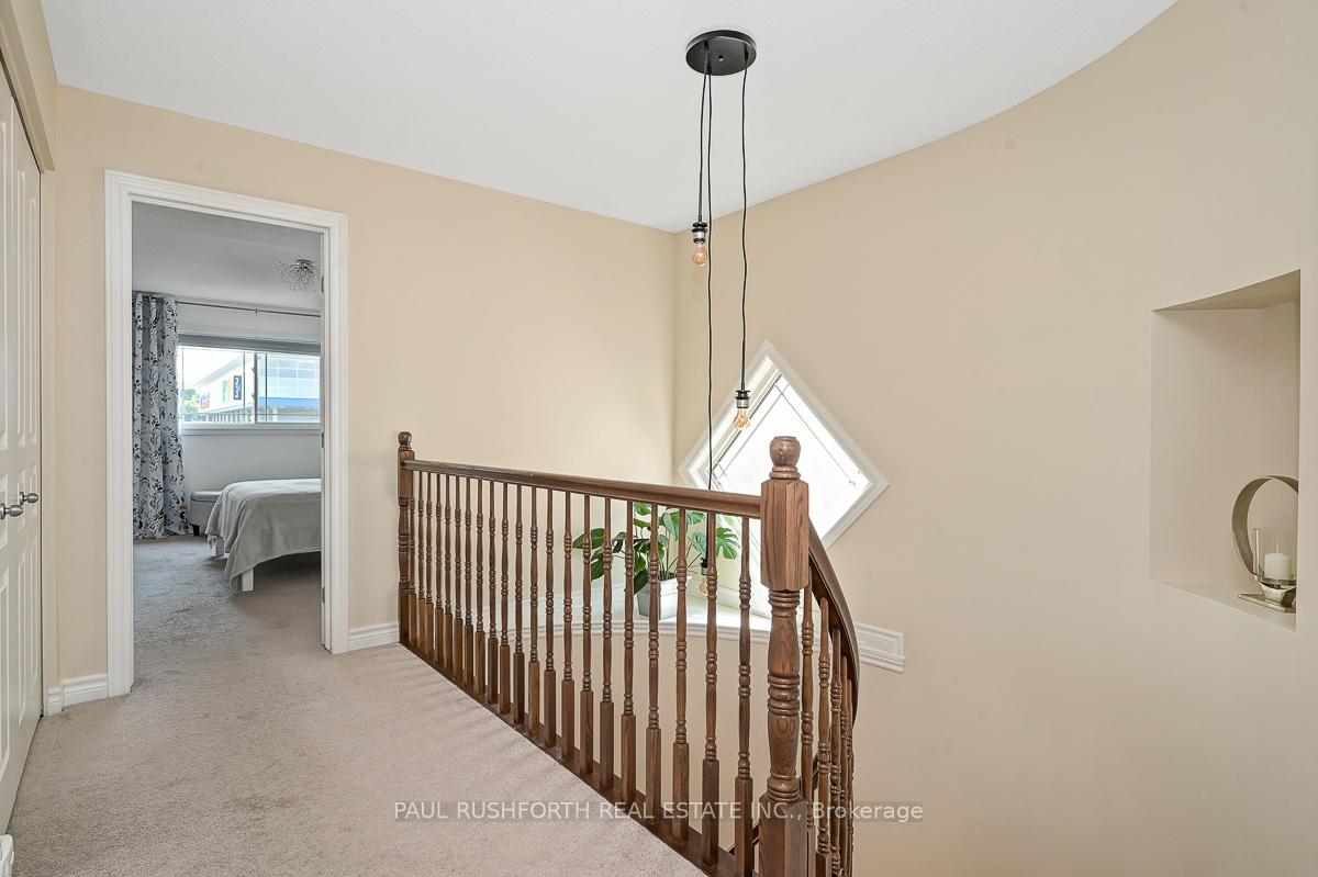 Photo 17 of 512 Barrick Hill Road, Ottawa, Kanata - Emerald Meadows/Trailwest — HOMEH